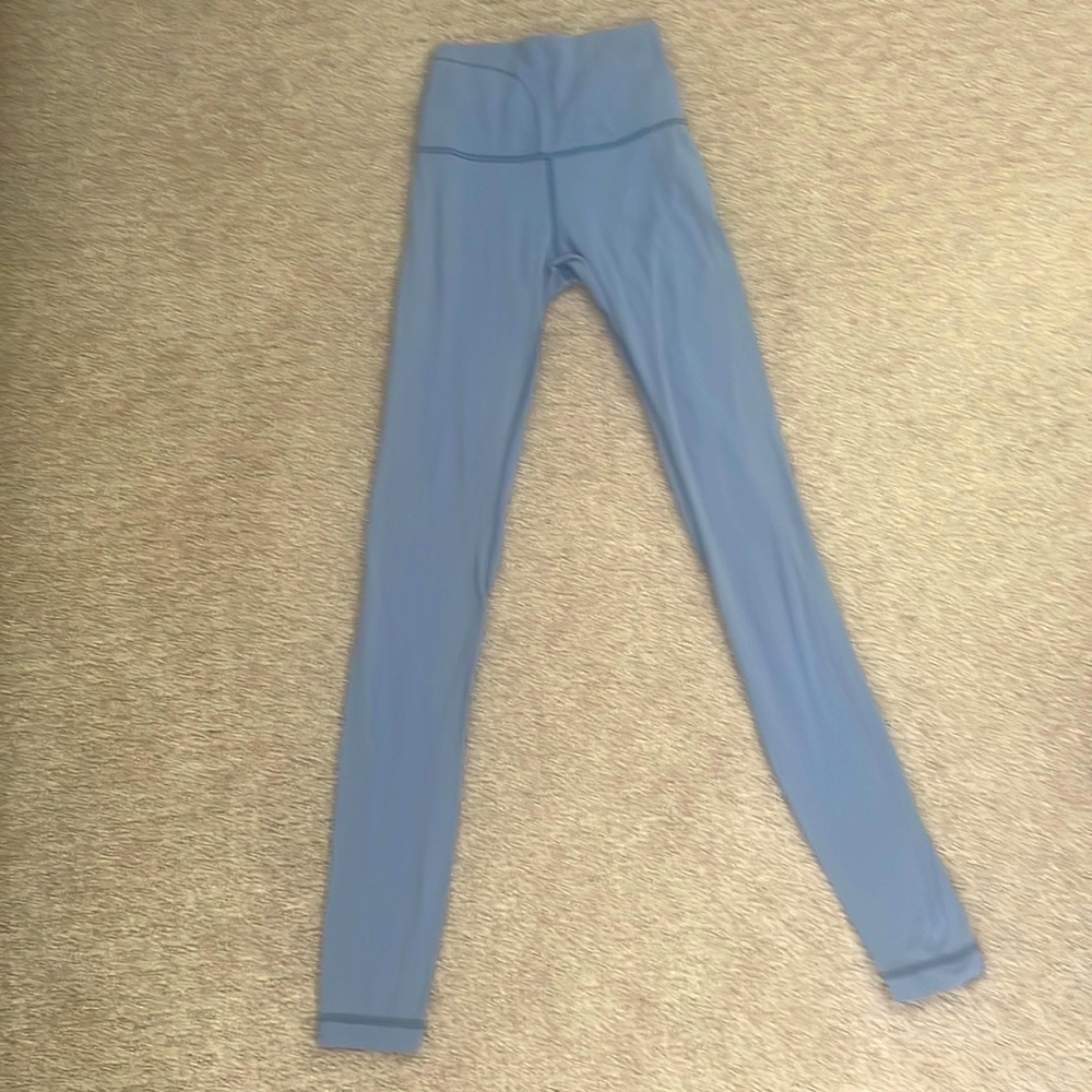Lululemom Athletica Wunder Under Legging in Powder Blue (size 2)